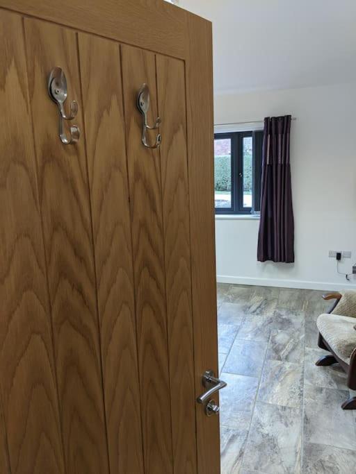 Appartamento Private Garden Annexe With Kitchenette Gedney Esterno foto